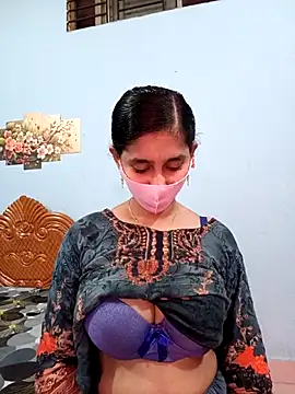 Cute Faria online show from 12/21/25, 04:25