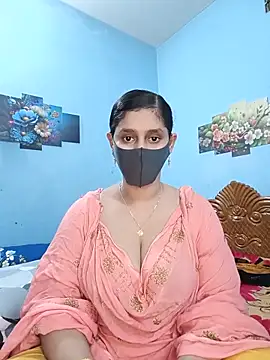 Snapshot of Cute_Faria chatting on 05/20/26, 04:15 Cute Faria online show from 05/20/26, 04:15
