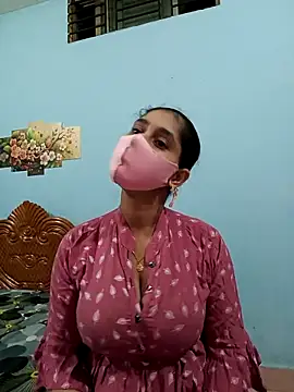 Cute Faria online show from 12/23/25, 03:39