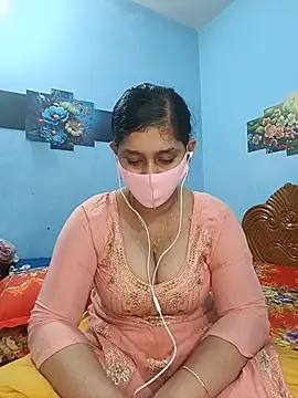 Snapshot of Cute_Faria chatting on 06/15/26, 02:39 Cute Faria online show from 06/15/26, 02:39