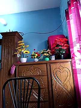 Cute Faria online show from 10/04/25, 09:33