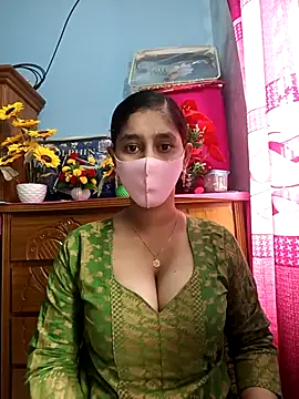 Cute Faria online show from 12/22/25, 03:17