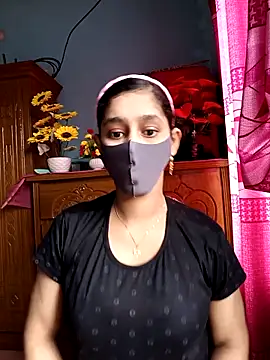 Snapshot of Cute_Faria chatting on 11/05/25, 03:31 Cute Faria online show from 11/05/25, 03:31