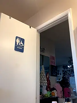 Chicagobabe online show from 09/21/25, 01:22