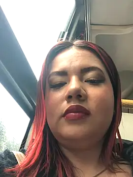 Snapshot of pamelalambert chatting on 11/16/25, 10:02 pamelalambert online show from 11/16/25, 10:02