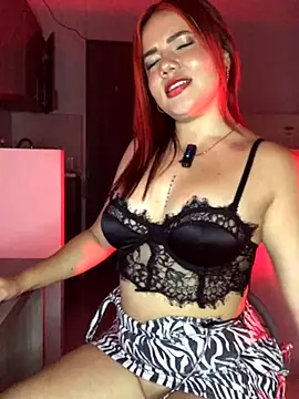 Snapshot of pamelalambert chatting on 09/20/25, 03:22 pamelalambert online show from 09/20/25, 03:22