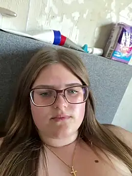 CurvyPaar2 online show from 04/23/26, 03:46
