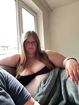 CurvyPaar2 online show from 05/14/26, 02:03