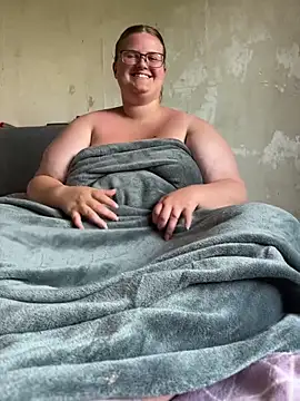 CurvyPaar2 online show from 05/31/26, 02:23