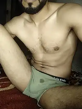 ahmed-eg1997 online show from 07/04/26, 11:31