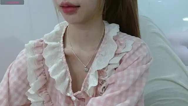 Alina MissAsian online show from 10/30/25, 08:45