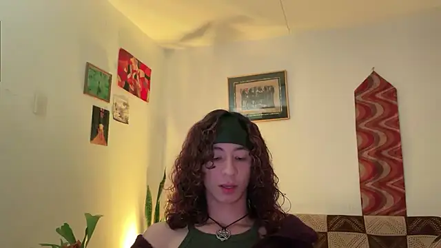 camille delrey online show from 05/10/26, 08:40