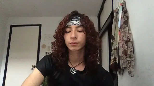 camille delrey online show from 04/14/26, 06:57