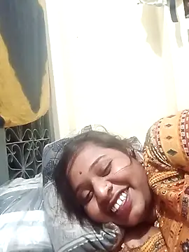 Hot crety online show from 03/04/26, 01:52