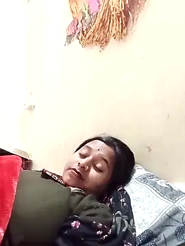 Hot crety online show from 02/01/26, 12:14