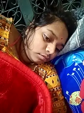 Hot crety online show from 12/04/25, 12:20