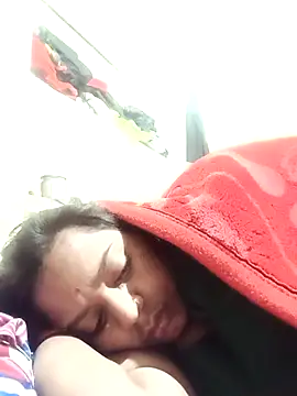 Hot crety online show from 01/08/26, 10:38