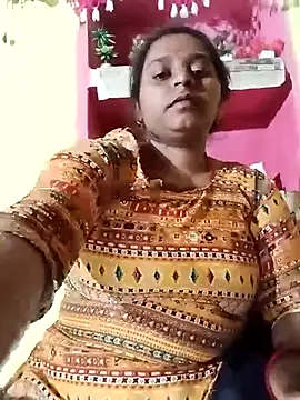 Hot crety online show from 04/13/26, 03:05