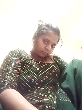 Hot crety online show from 12/20/25, 03:26