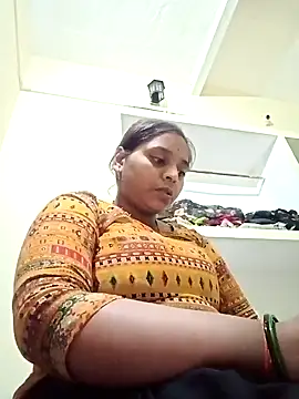 Hot crety online show from 11/27/25, 01:22