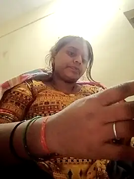 Hot crety online show from 11/25/25, 05:24