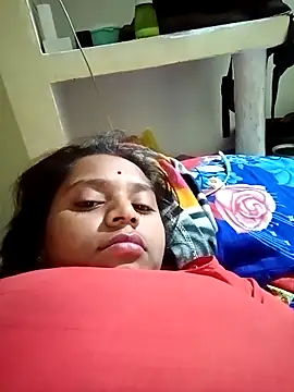 Hot crety online show from 11/17/25, 12:14