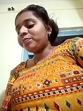 Snapshot of Hot_crety chatting on 11/04/25, 12:09 Hot crety online show from 11/04/25, 12:09