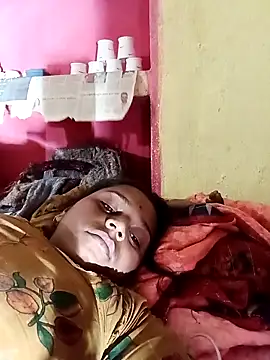 Hot crety online show from 03/26/26, 07:45