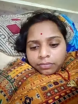 Snapshot of Hot_crety chatting on 09/26/25, 03:19 Hot crety online show from 09/26/25, 03:19