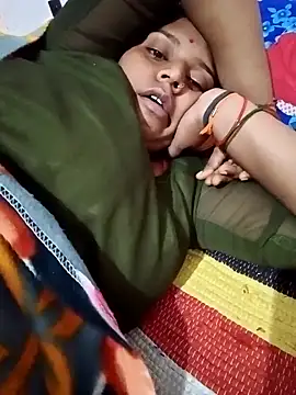 Snapshot of Hot_crety chatting on 09/11/25, 06:24 Hot crety online show from 09/11/25, 06:24