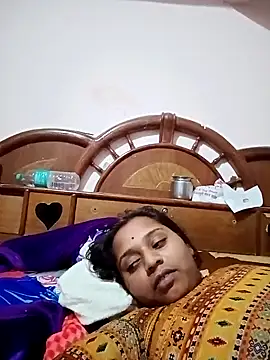 Snapshot of Hot_crety chatting on 09/25/25, 01:17 Hot crety online show from 09/25/25, 01:17