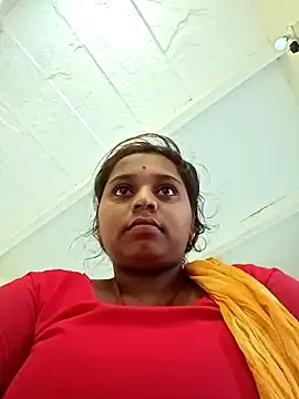 Snapshot of Hot_crety chatting on 10/09/25, 04:02 Hot crety online show from 10/09/25, 04:02