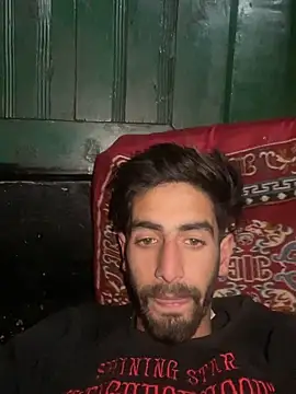 lyath3245 online show from 03/19/26, 06:13