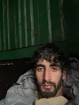 lyath3245 online show from 02/22/26, 11:56