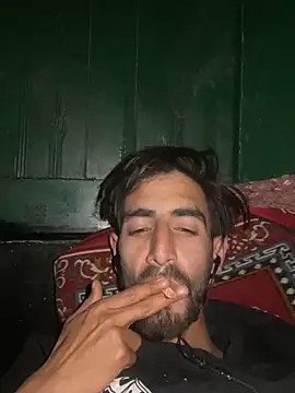 lyath3245 online show from 04/02/26, 07:31