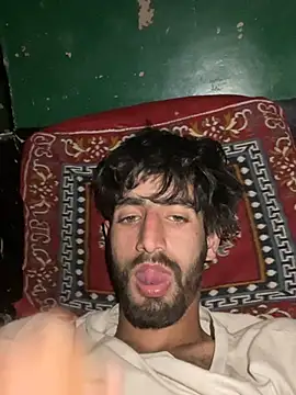 lyath3245 online show from 02/25/26, 07:47