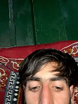 lyath3245 online show from 03/11/26, 06:46