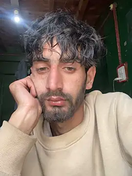 lyath3245 online show from 02/26/26, 07:52