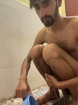 lyath3245 online show from 03/20/26, 03:57