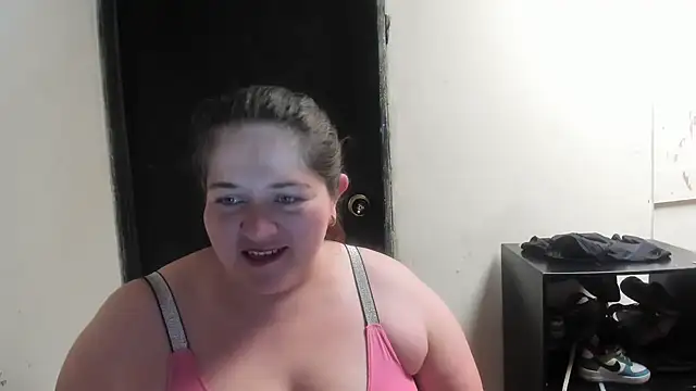 Snapshot of Daphne_girlsex chatting on 03/20/26, 03:02 Daphne girlsex online show from 03/20/26, 03:02
