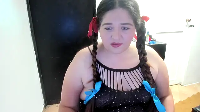 Snapshot of Daphne_girlsex chatting on 04/28/26, 04:22 Daphne girlsex online show from 04/28/26, 04:22