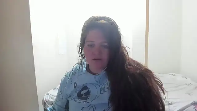 Daphne girlsex online show from 11/09/25, 03:43