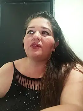 Snapshot of Daphne_girlsex chatting on 04/14/26, 03:33 Daphne girlsex online show from 04/14/26, 03:33