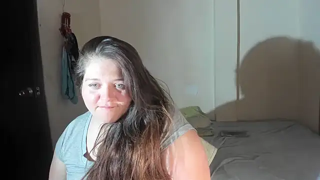 Daphne girlsex online show from 10/31/25, 03:03