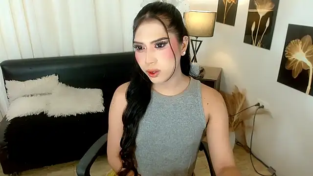 Sassy Suzuhime online show from 05/25/26, 08:51