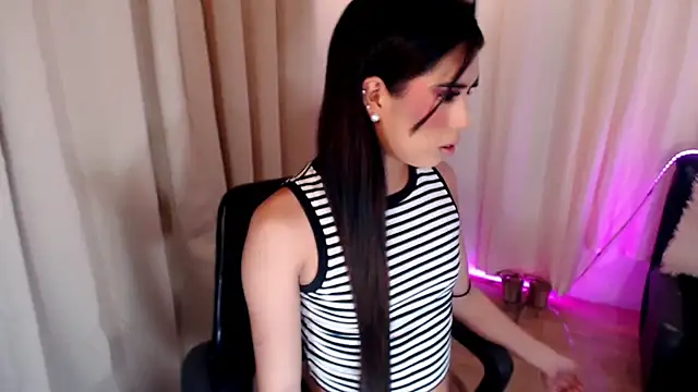 Sassy Suzuhime online show from 11/06/25, 03:16