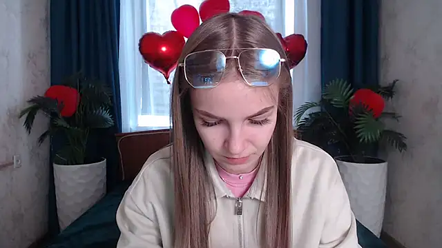 HitGyrl online show from 02/23/26, 08:15