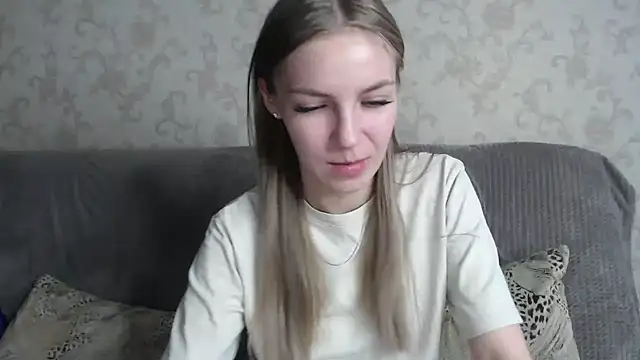 HitGyrl online show from 04/02/26, 01:46