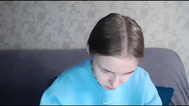 HitGyrl online show from 11/07/25, 08:08