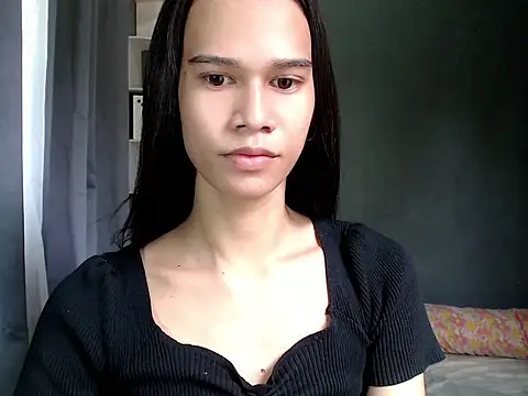 Snapshot of urseductivebarbie_xx chatting on 02/10/26, 02:43 urseductivebarbie xx online show from 02/10/26, 02:43